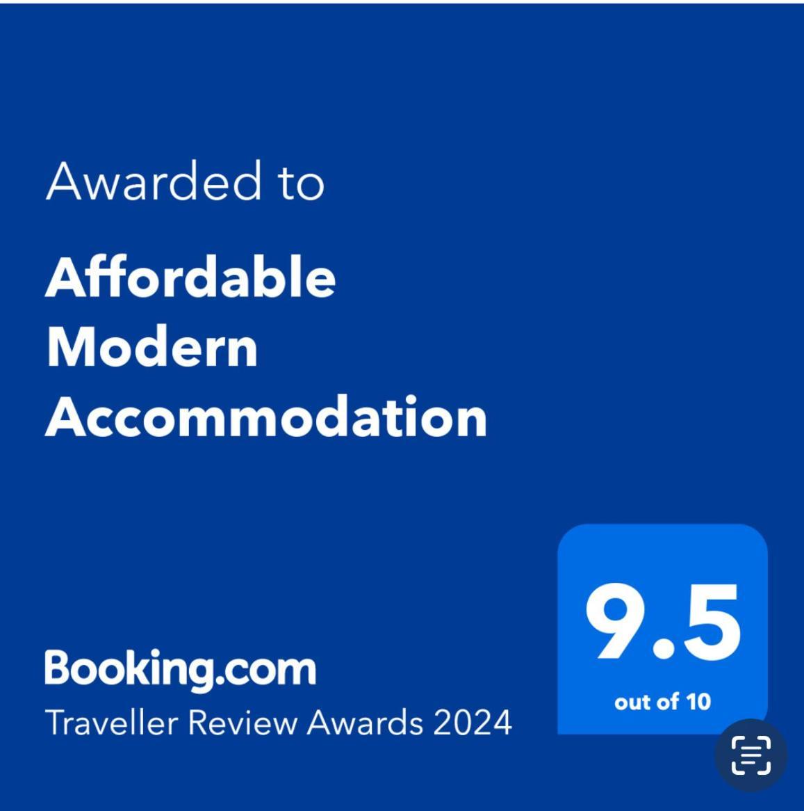 Affordable Modern Accommodation Westport Kültér fotó